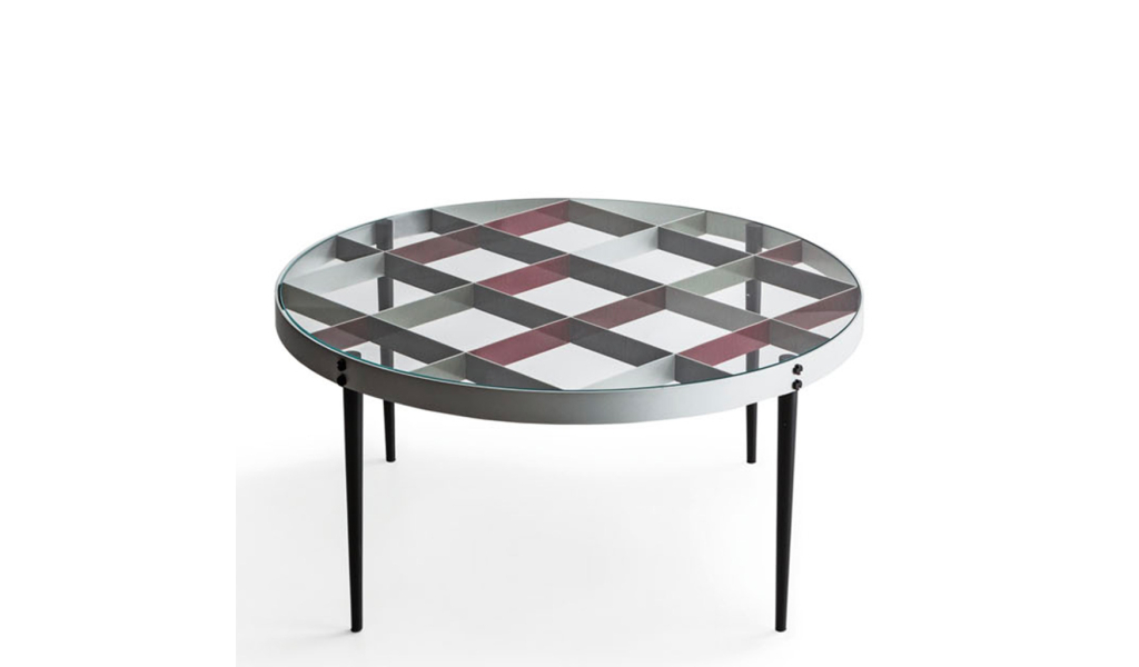 D.555.1 Small table