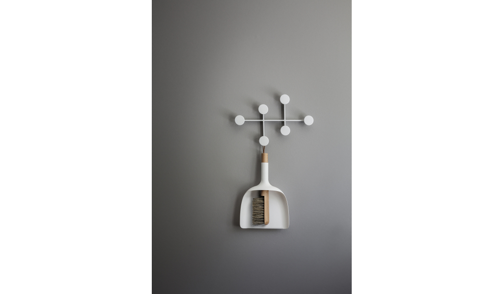 Afteroom Coat Hanger