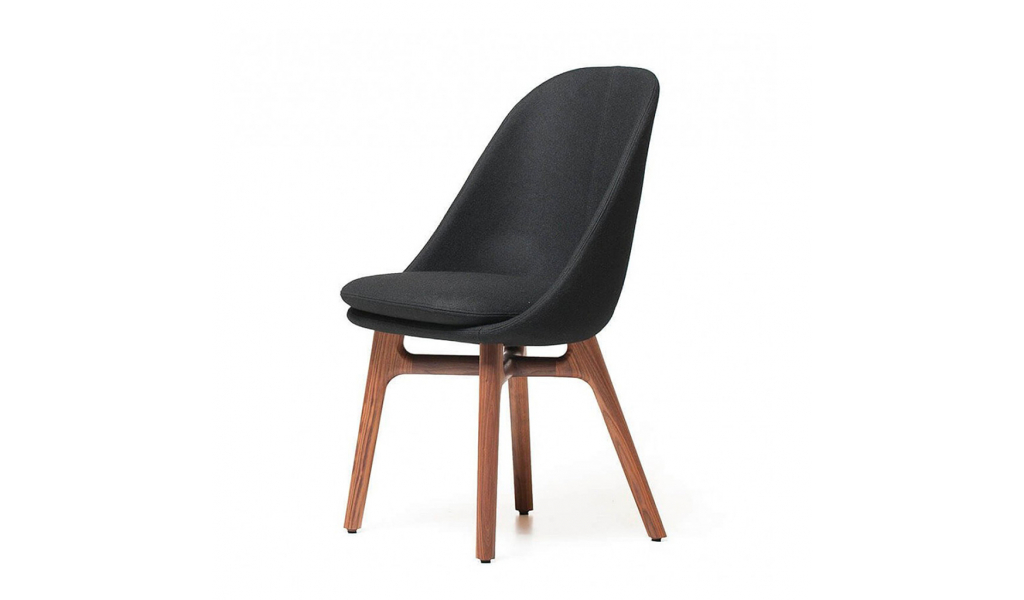 Solo Dining Chair wide - z expozice