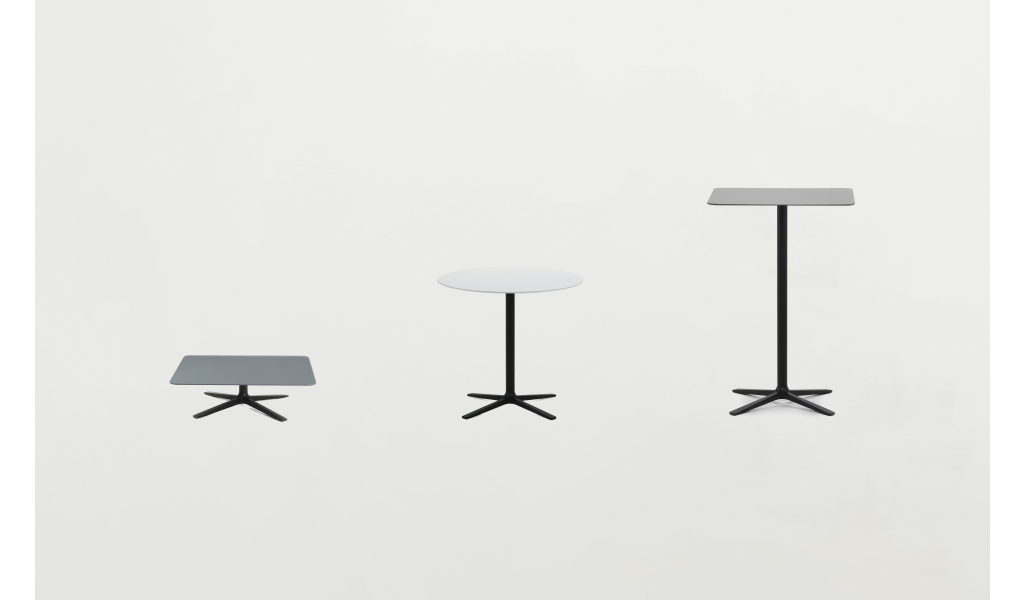 Trifidae Table Outdoor