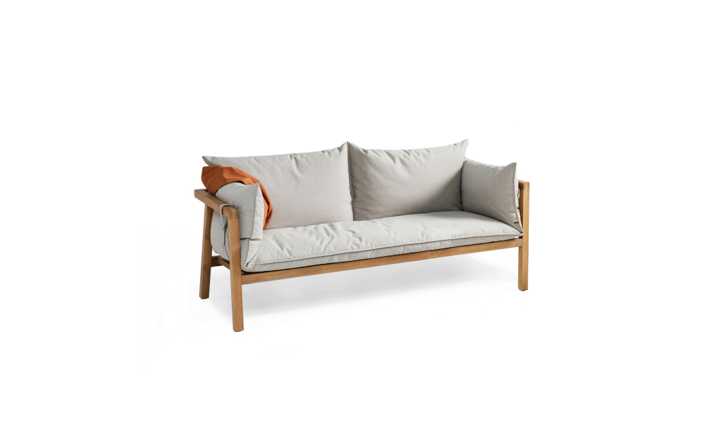 Umomuku Outdoor Sofa
