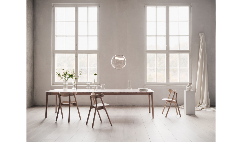 Expand dining table
