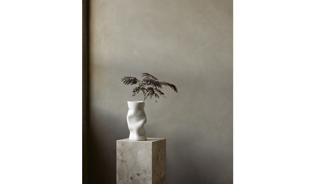 Collapse Vase High