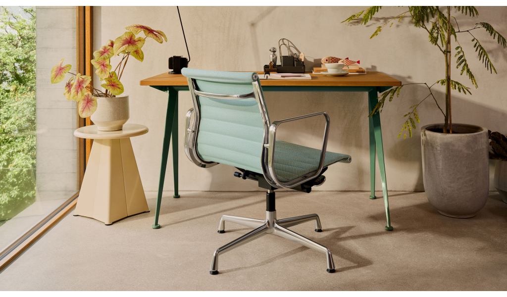 Aluminium Chair EA 131 - Home Office