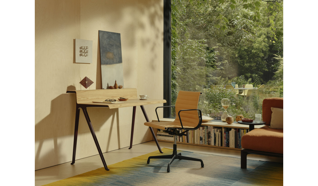 Aluminium Chair EA 131/132 - Home Office