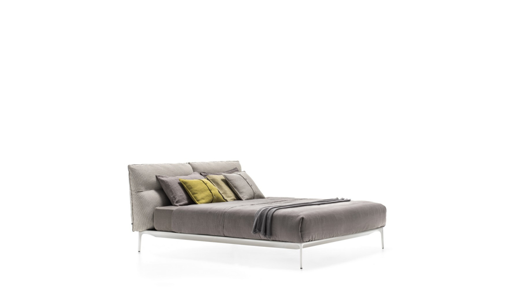 Yale bed