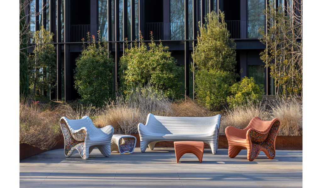 In-Side Armchair