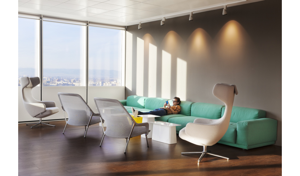 Slow Chair &amp; Ottoman