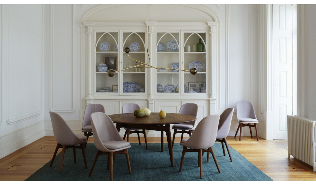 Solo Dining Chair