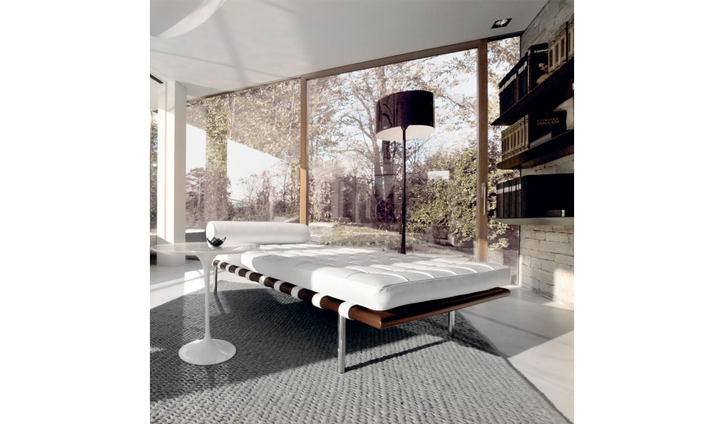 Barcelona Day Bed