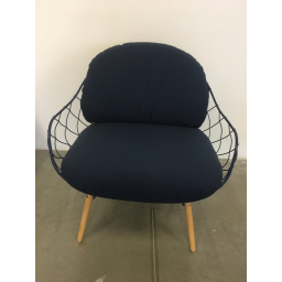 Piňa low chair blue - ex-display