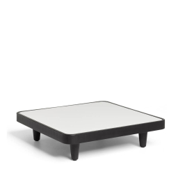 Paletti table