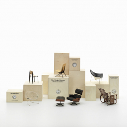 Coconut Chair miniatura