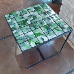 Sciara table zelená - z expozície