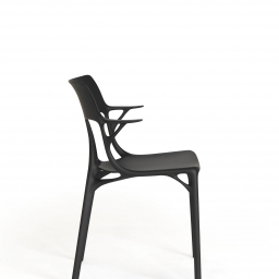 A.I.Chair,z expozice  černá