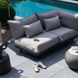 Paletti Lounge Chair Royal