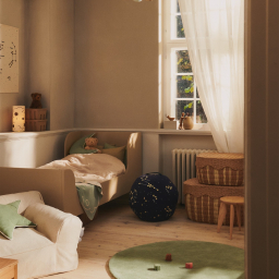 Apple Tufted Rug