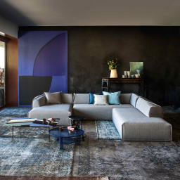 M.a.s.s.a.s sofa