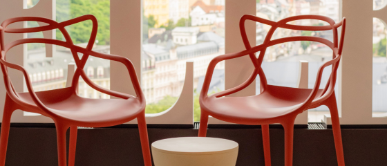 Elle Beauty Lounge Red na KVIFF 2024