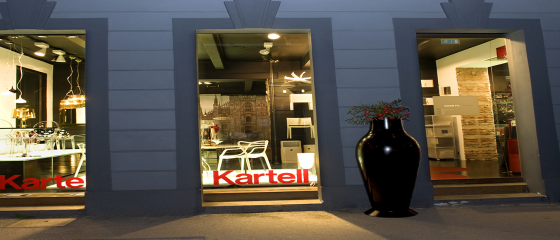 Unifor a Kartell Flagship Store v továrně Holport