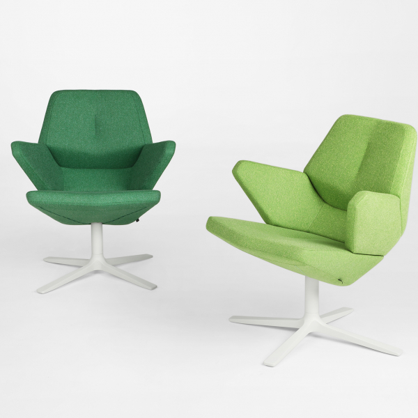 Trifidae Easy Chair