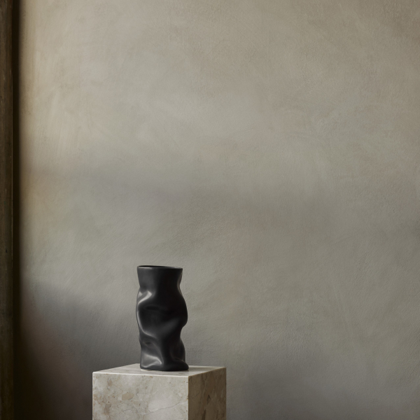 Collapse Vase High