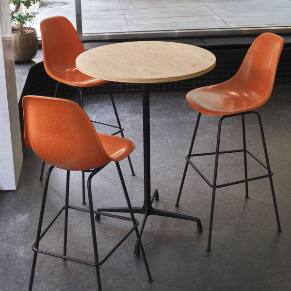 Eames Fiberglass Stool Medium