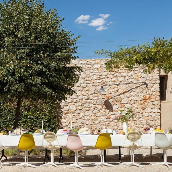 Eames Plastic Armchair RE DAL