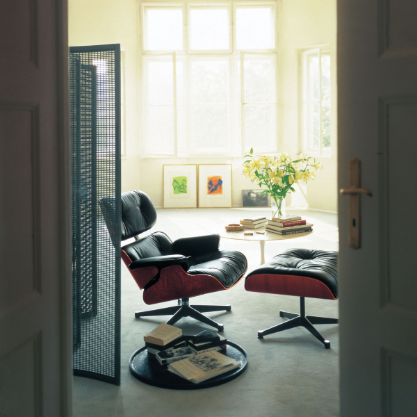 Lounge Chair & Ottoman