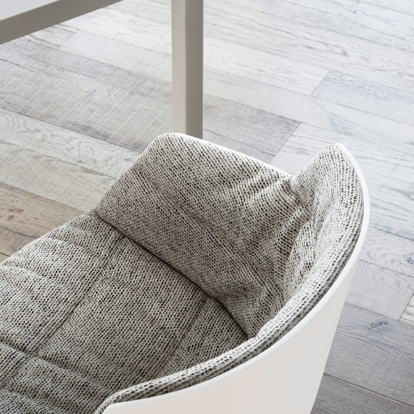Flow Chair