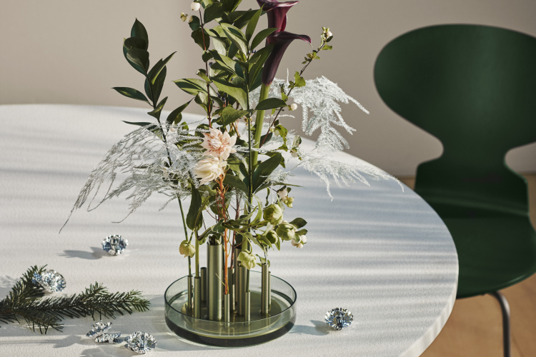 Ikeru Low Vase