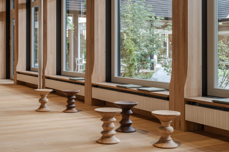 Stools model B