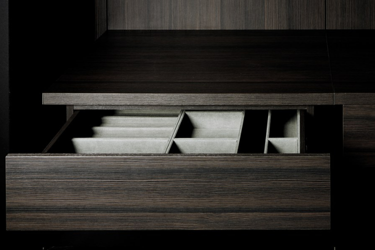Antibes Boiserie