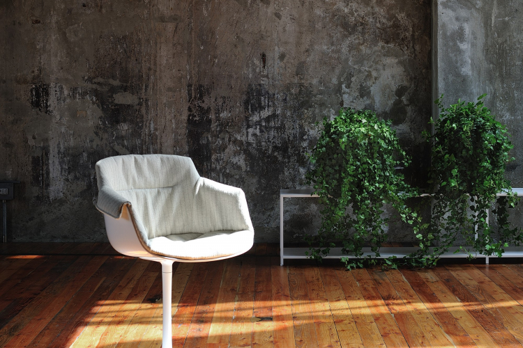Flow Slim Armchair